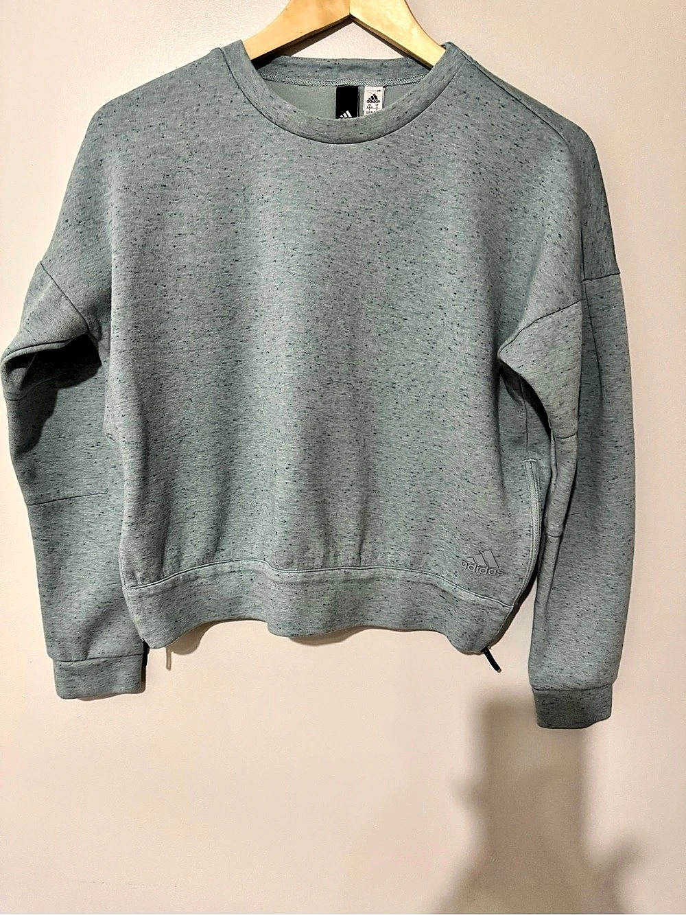 adidas Sage Green Crewneck Sweatshirt Size Small